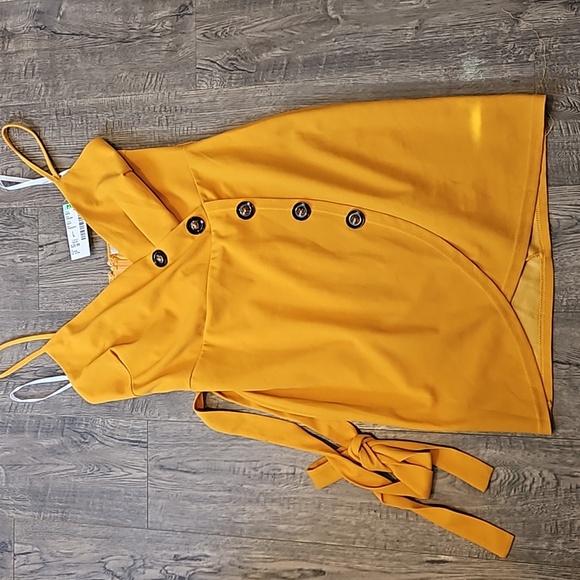 Papaya Tops - Papaya Women's Large Blouse Brand New With Tags